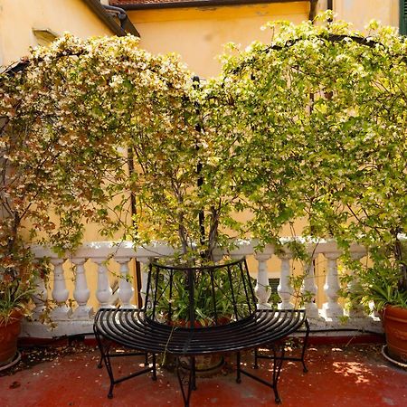 La Foresteria Di Palazzo Picedi Benettini Sarzana Kültér fotó