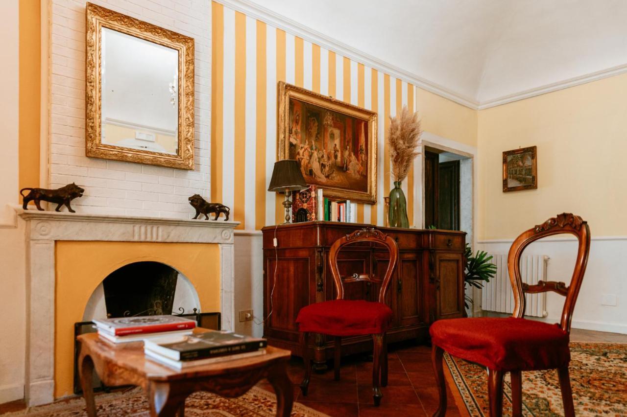La Foresteria Di Palazzo Picedi Benettini Sarzana Kültér fotó