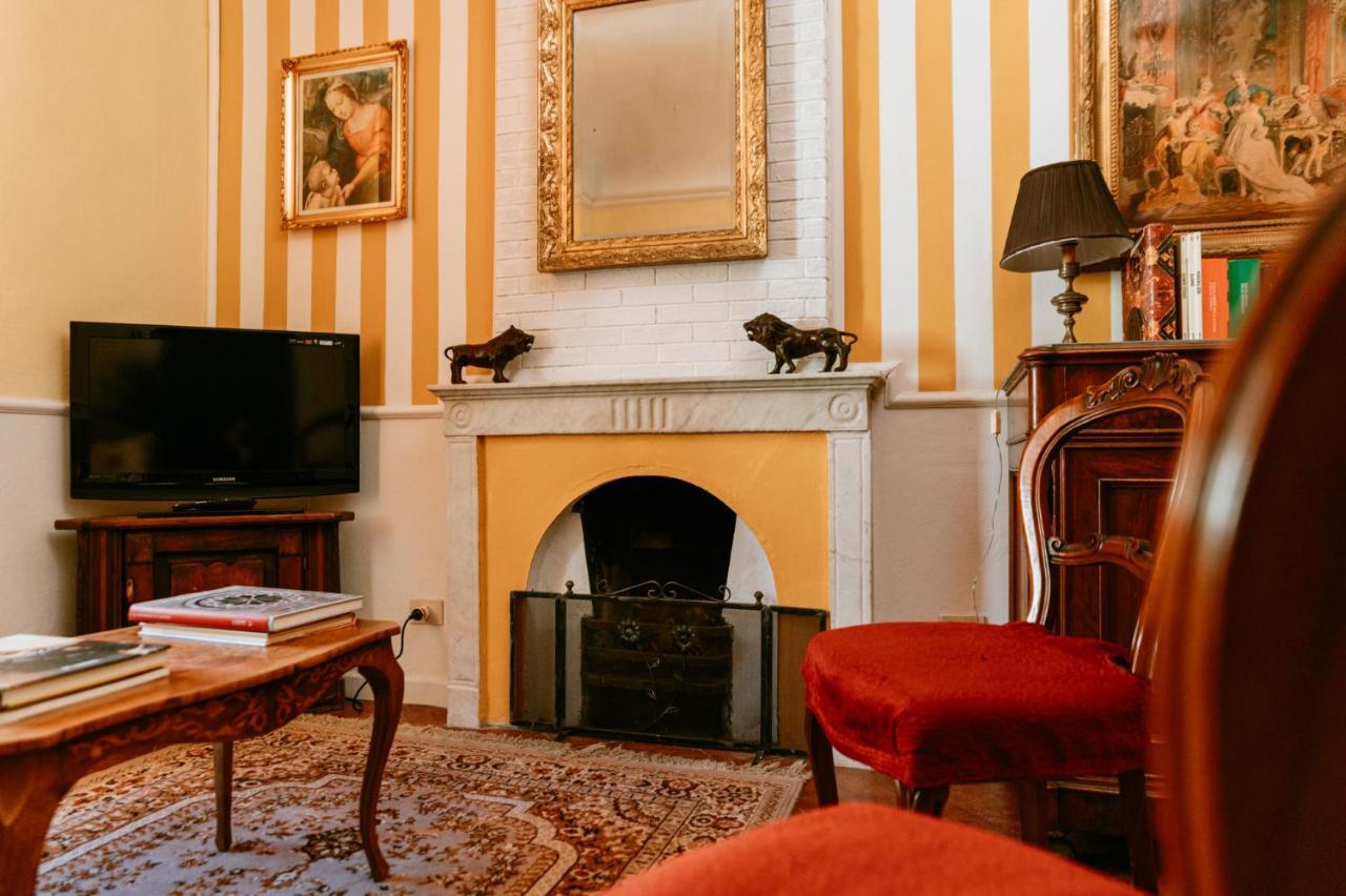 La Foresteria Di Palazzo Picedi Benettini Sarzana Kültér fotó