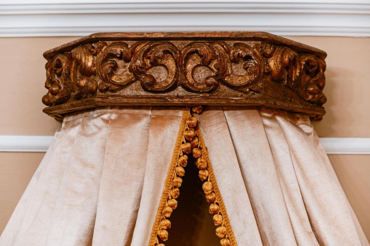 La Foresteria Di Palazzo Picedi Benettini Sarzana Kültér fotó