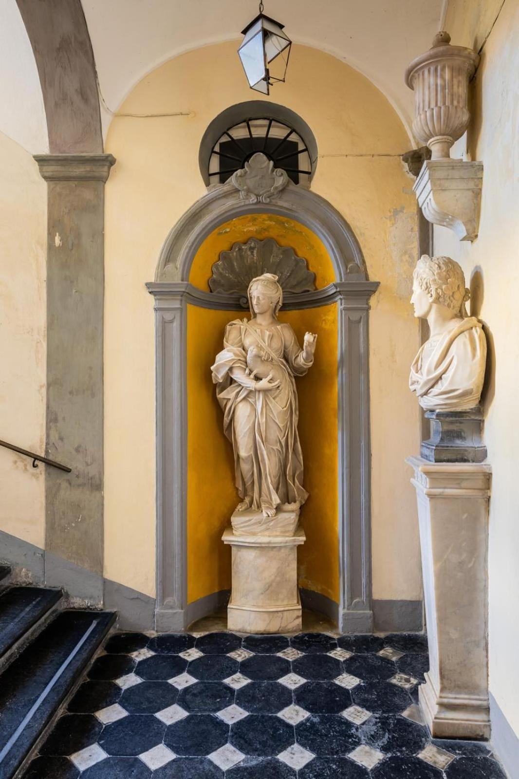 La Foresteria Di Palazzo Picedi Benettini Sarzana Kültér fotó